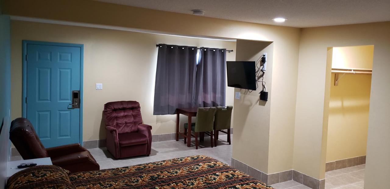 Westernaire Motel Mesa Bagian luar foto