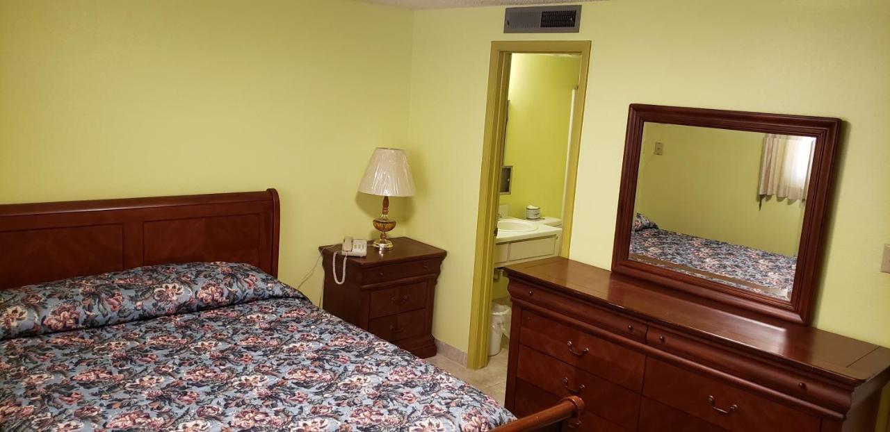 Westernaire Motel Mesa Bagian luar foto